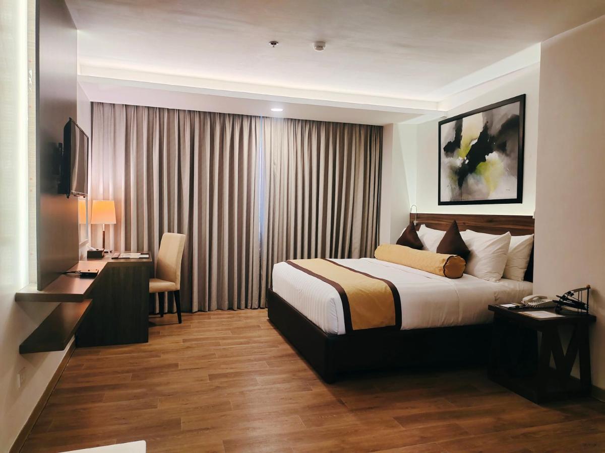 קלמבה Hotel Marciano מראה חיצוני תמונה